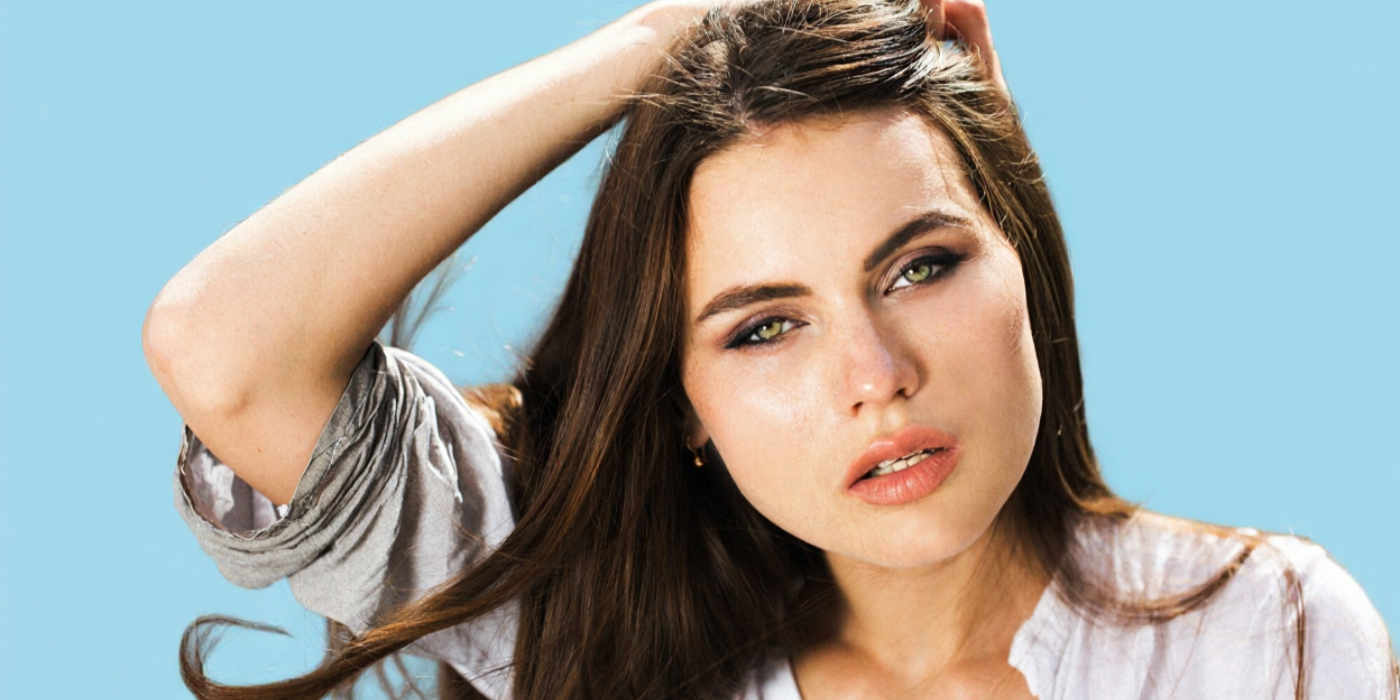 Physical vs Chemical Exfoliation: Which Is Safer for Sensitive Skin?